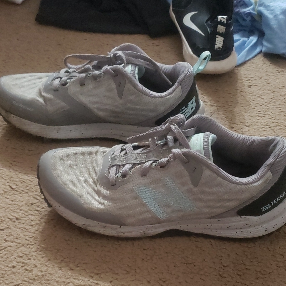 New Balance Mint and Gray Sneakers